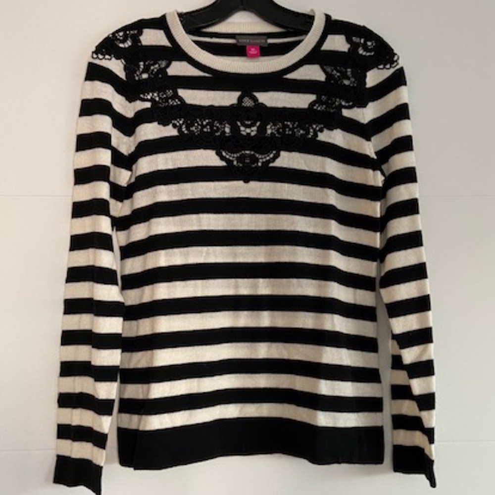 Vince Camuto Black White Striped Pullover Sweater XS